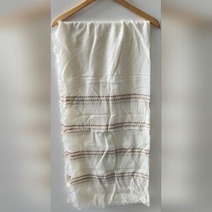Old Navy Transitional Scarf